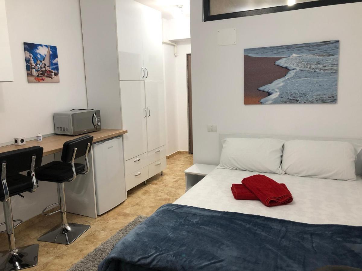 Appartement Smaraldul Madalinei à Constanţa Extérieur photo